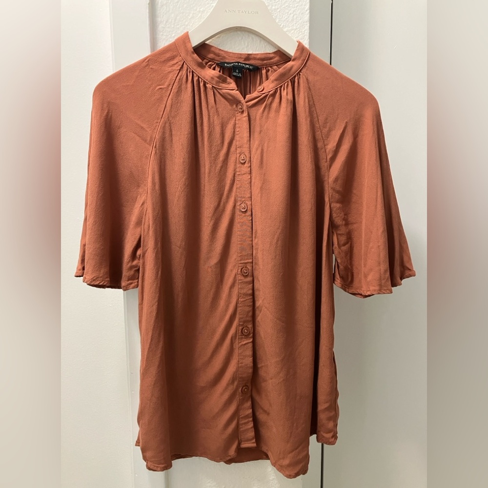Banana Republic burnt orange Rust Button-Up Blouse